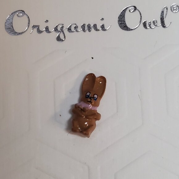 Origami Owl - Brand New Brown Bunny Charm - Picture 1 of 2